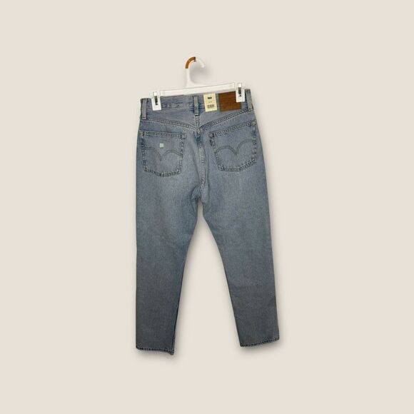 Levi’s Women’s 501 Original Fit Jeans Straight Leg Distressed Size 26x30 NWT - Picture 2 of 8